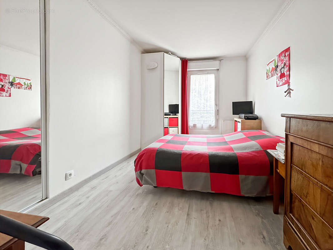 Appartement à ROSNY-SOUS-BOIS