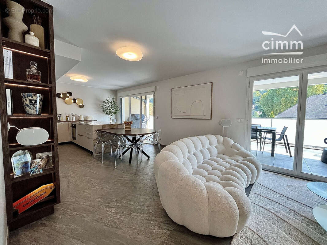 Appartement 100 m² à Challes-Les-Eaux  - photo 4