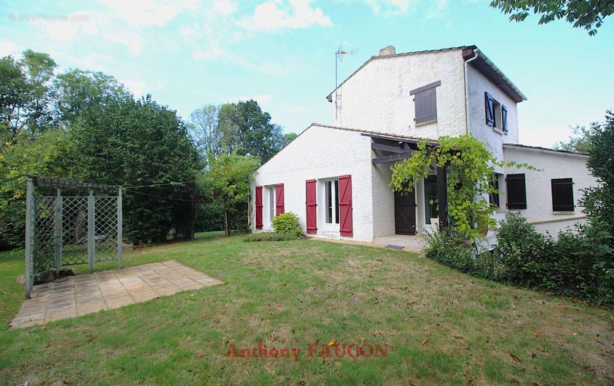 Maison à LANDERONDE