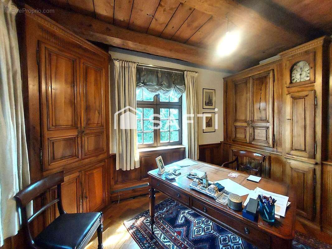 Maison 325 m² à Folgensbourg  - photo 8