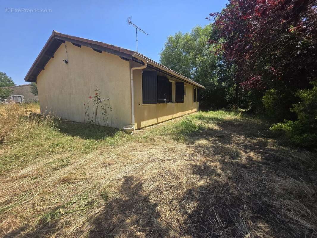Maison à MARCILLAC