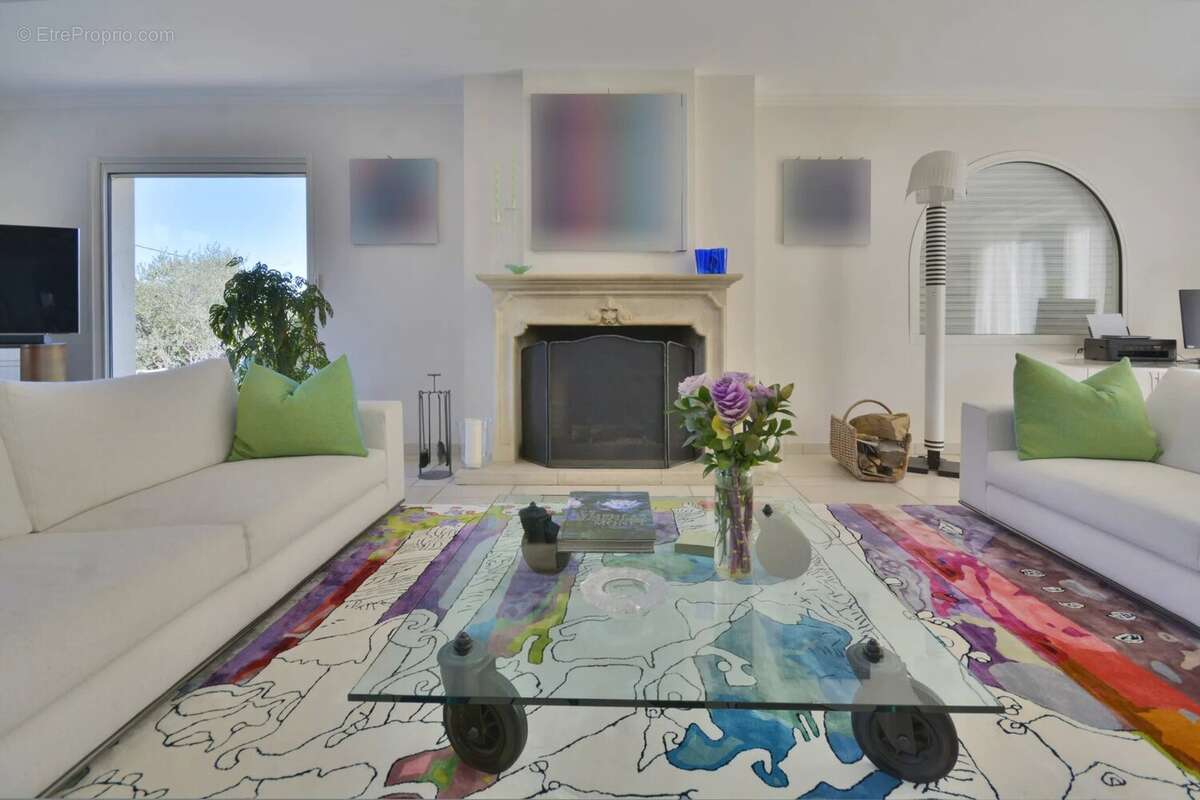 Maison à PEYMEINADE