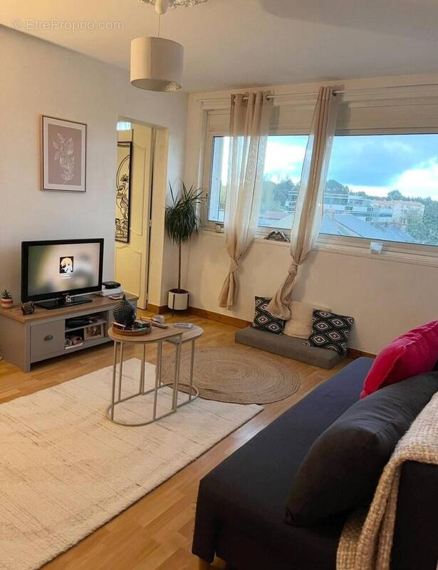 Photo 1 - Appartement à LA ROCHE-SUR-YON