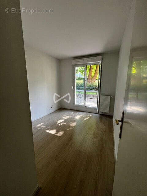 Appartement à SAINT-MICHEL-SUR-ORGE