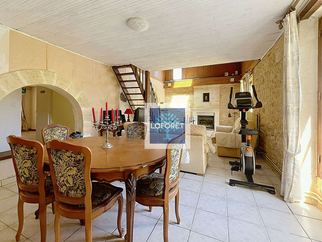 Maison à PLASSAC