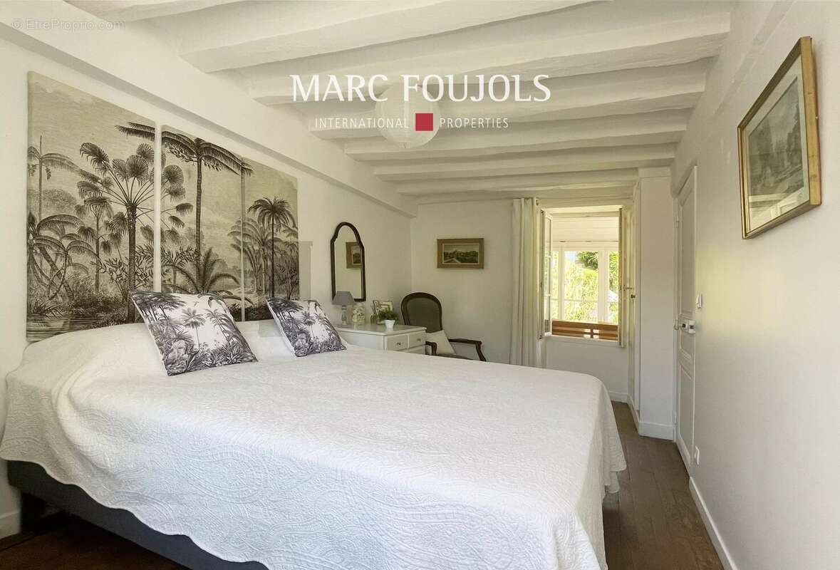 Maison à FONTAINEBLEAU