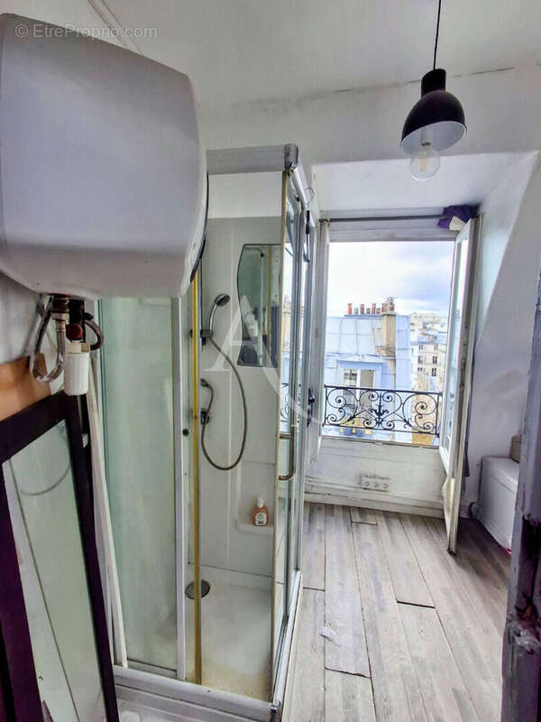 Appartement à PARIS-9E