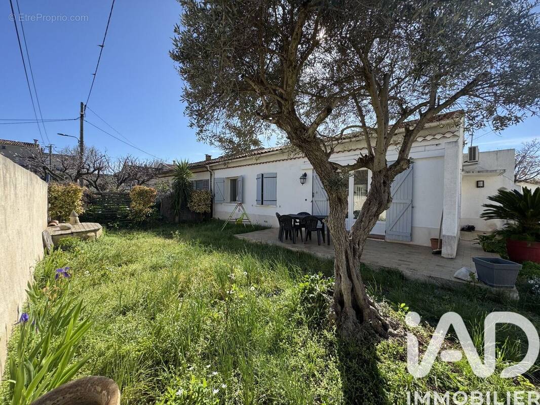 Photo 1 - Maison à MARIGNANE