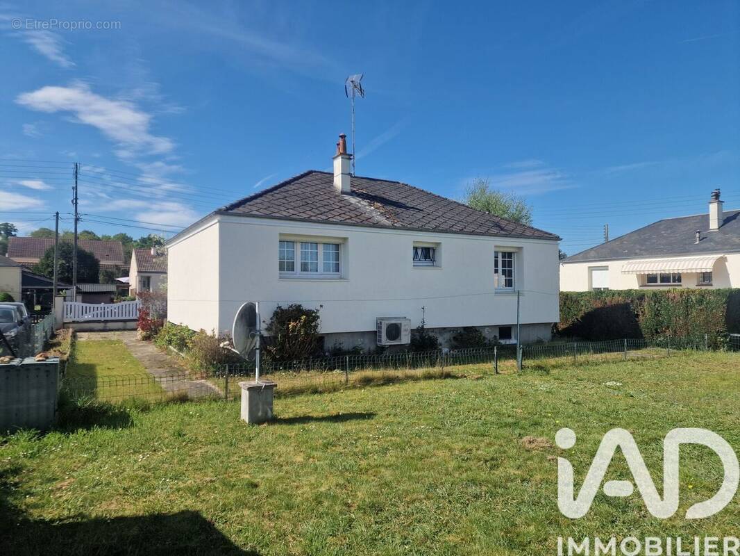 Photo 1 - Maison à CHALETTE-SUR-LOING