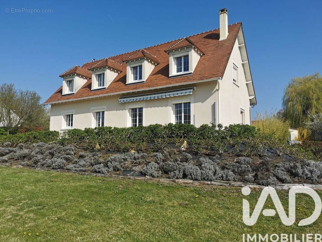 Photo 2 - Maison à SOIGNOLLES-EN-BRIE