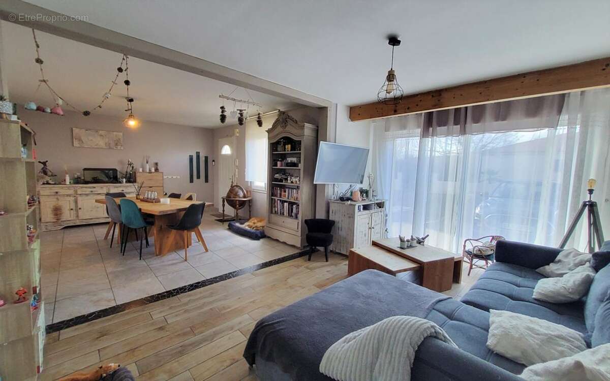 Maison à CHEMILLE
