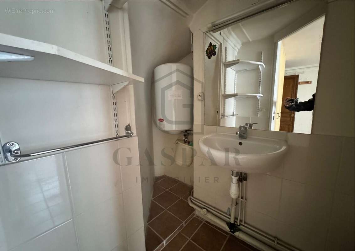 Appartement à PARIS-7E