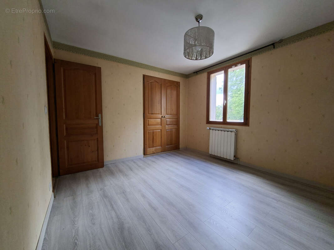 Maison à LA SAUVETAT