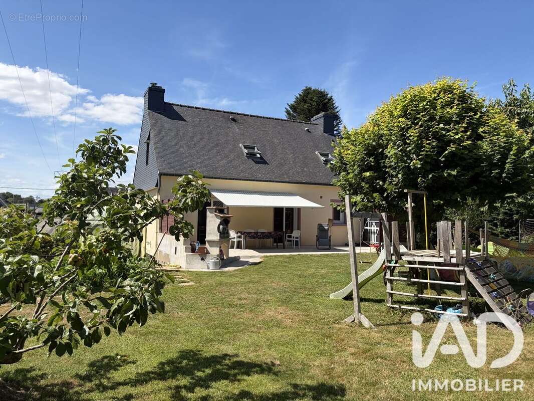 Maison 113 m² à Plumeliau  - photo 4