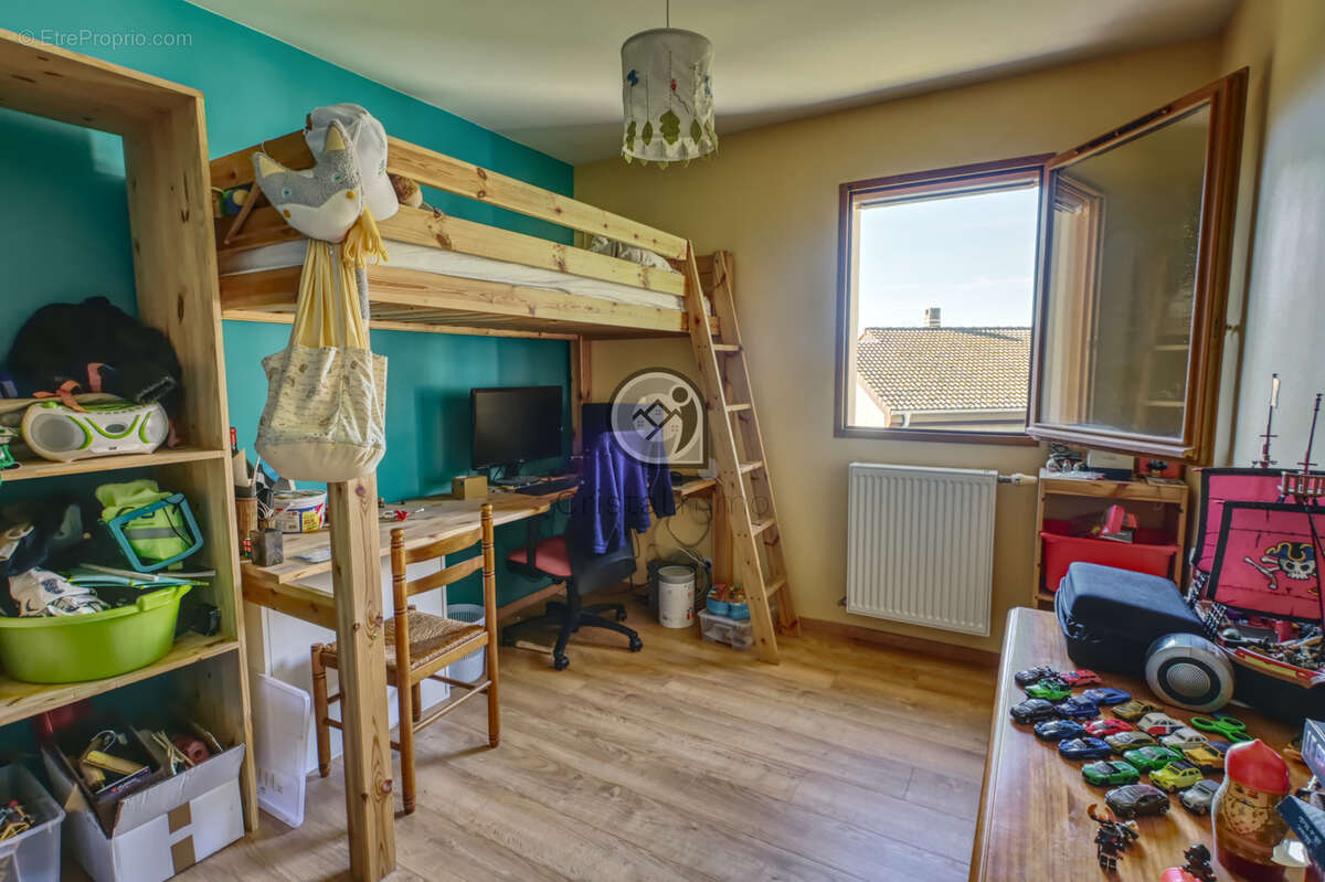 Appartement à LUMBIN