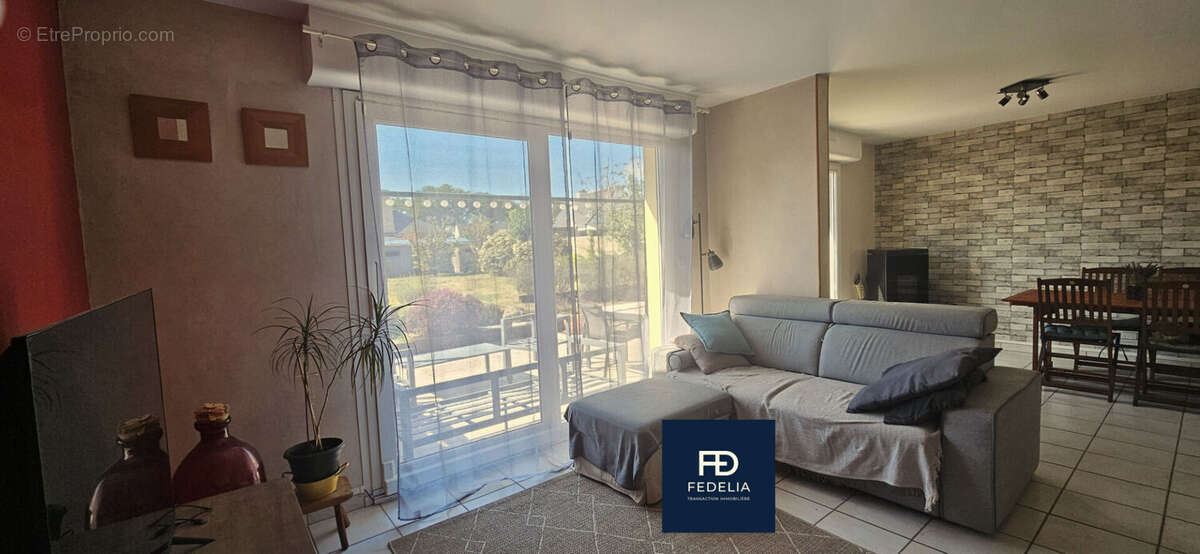 Maison à GRAND-CHAMP