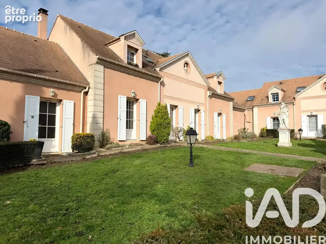 Photo 1 - Maison à MONTFORT-L'AMAURY