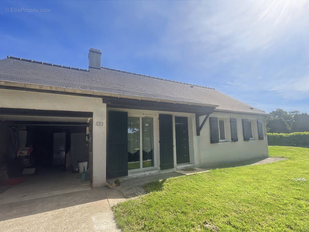 Maison à SAINT-NOLFF