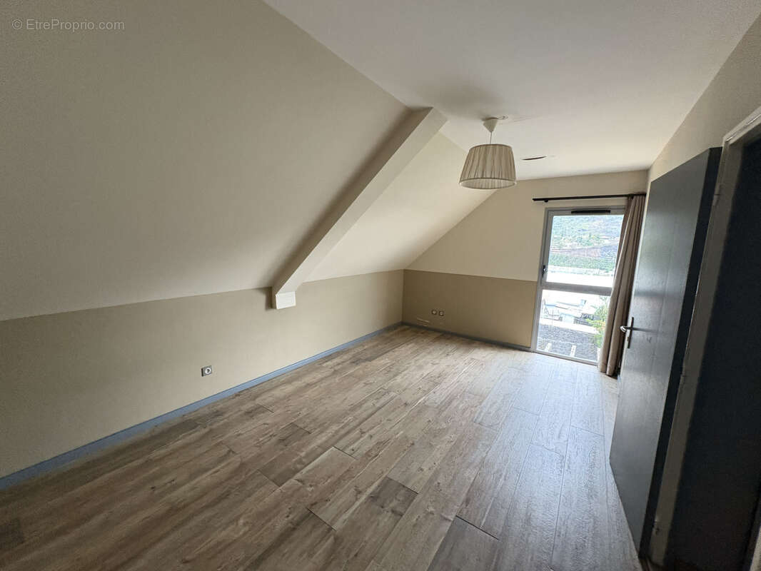 Appartement à SAINT-DENIS