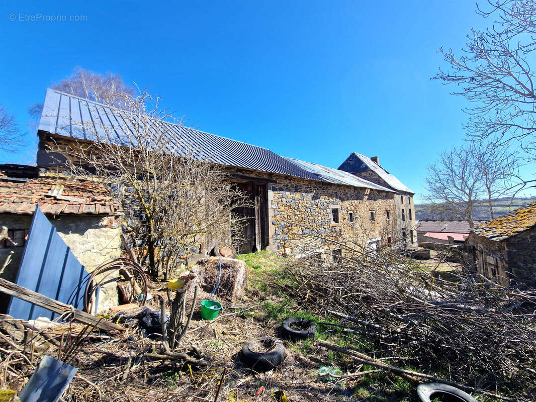 Corps de ferme en pierre à rénover   La Chapelle-Laurent - photo 15