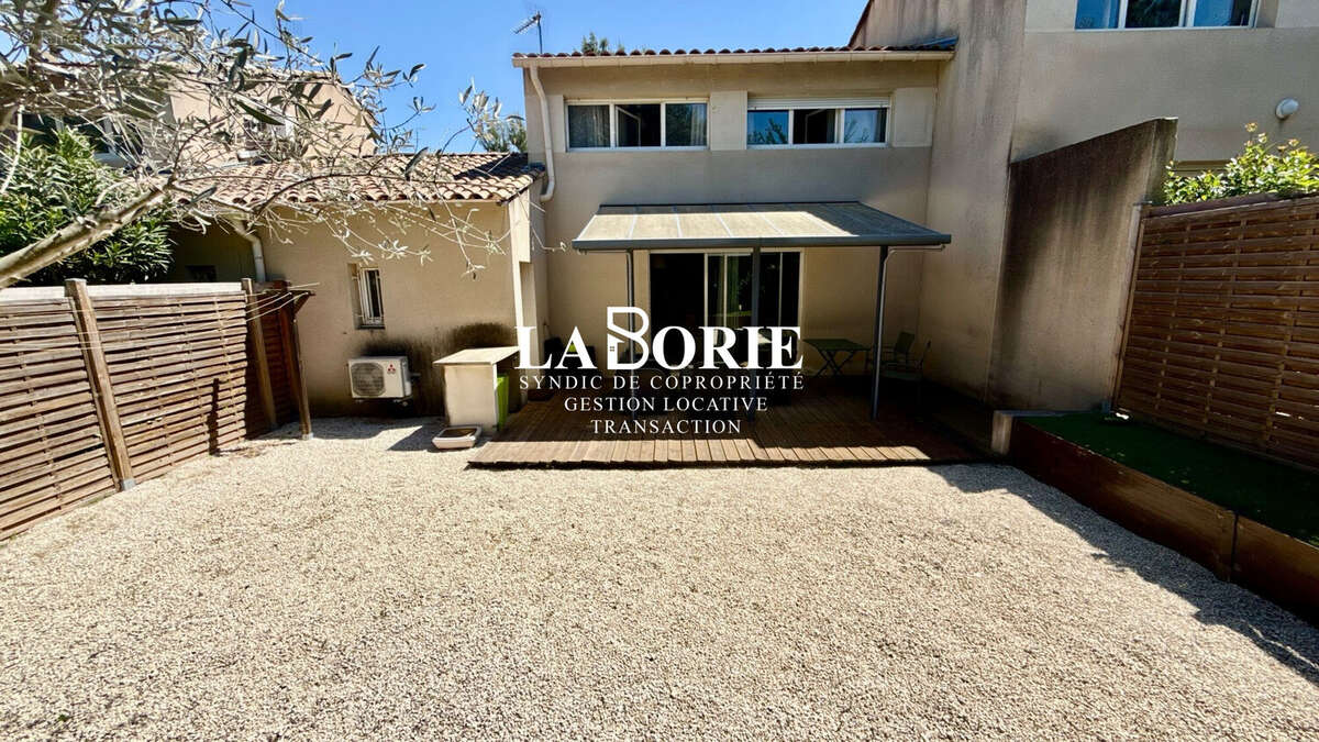 Maison 81 m² à Villeneuve-Les-Avignon  - photo 5