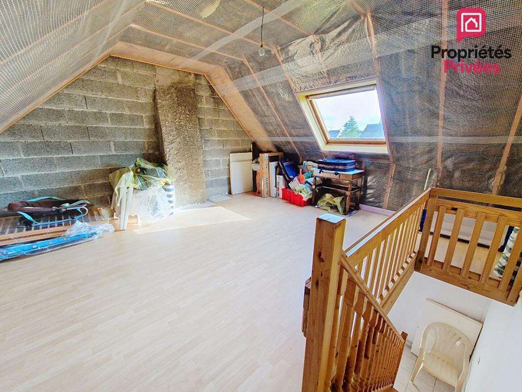 Vaste maison 218 m2 terrain de 1893m² - photo 15