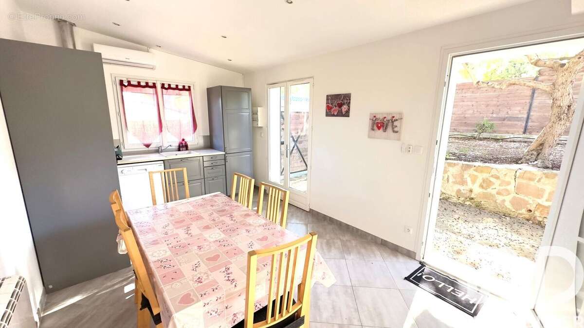 Photo 8 - Maison à HYERES