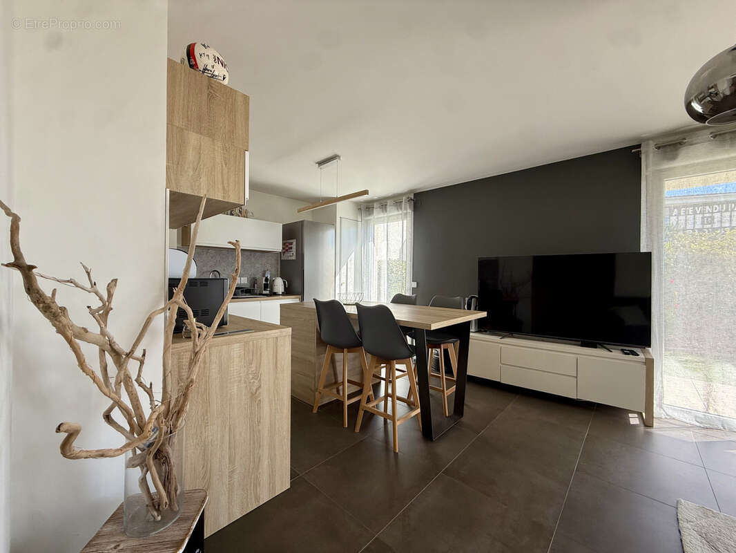 Appartement à ROQUEBRUNE-CAP-MARTIN