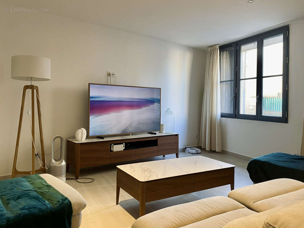 Maison à CHANTEMERLE-LES-BLES