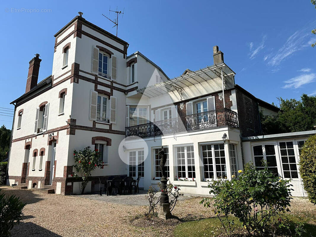 Maison à EVREUX