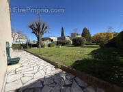 Maison à SAINT-JUERY