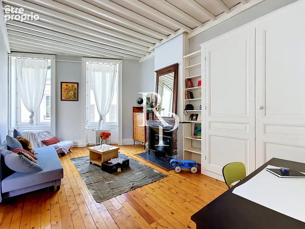 Appartement à LYON-5E
