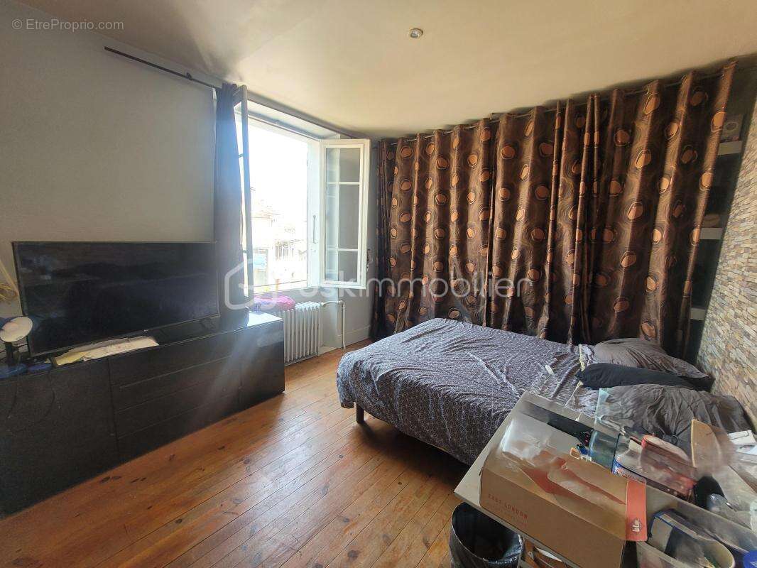 Moirans Centre Ville     270 000 € - photo 6