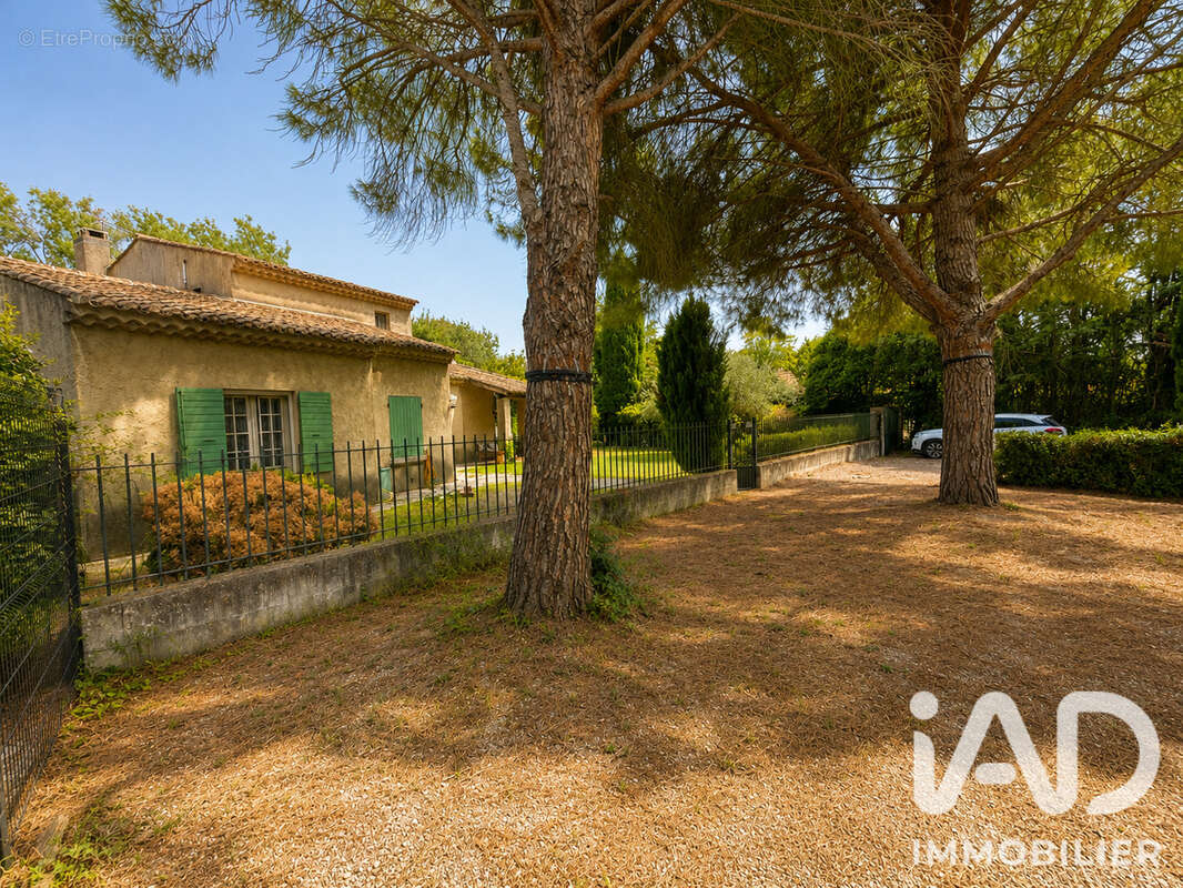 Maison 134 m² à Maussane-Les-Alpilles  - photo 7