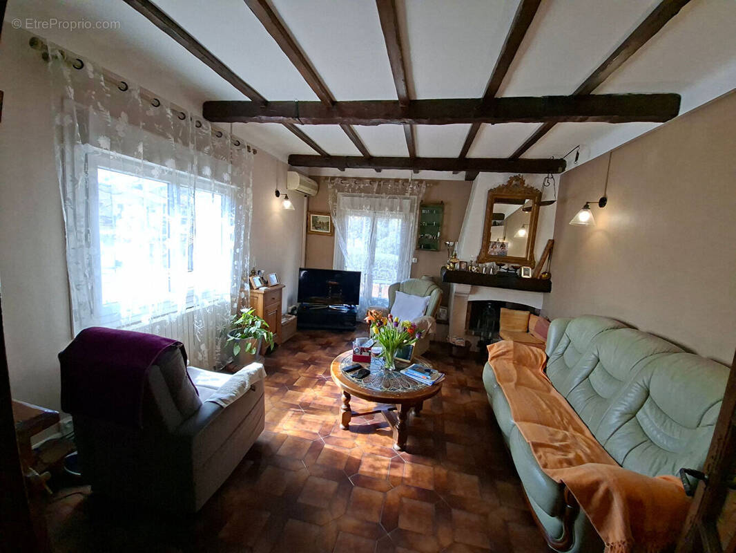 Maison à LA VALETTE-DU-VAR