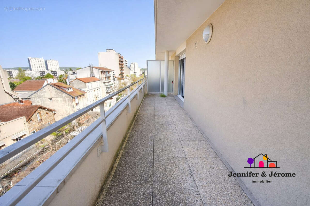 Appartement à ENGHIEN-LES-BAINS