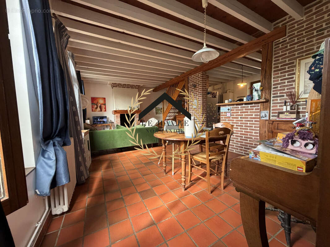Maison 113 m² à Turretot  - photo 6