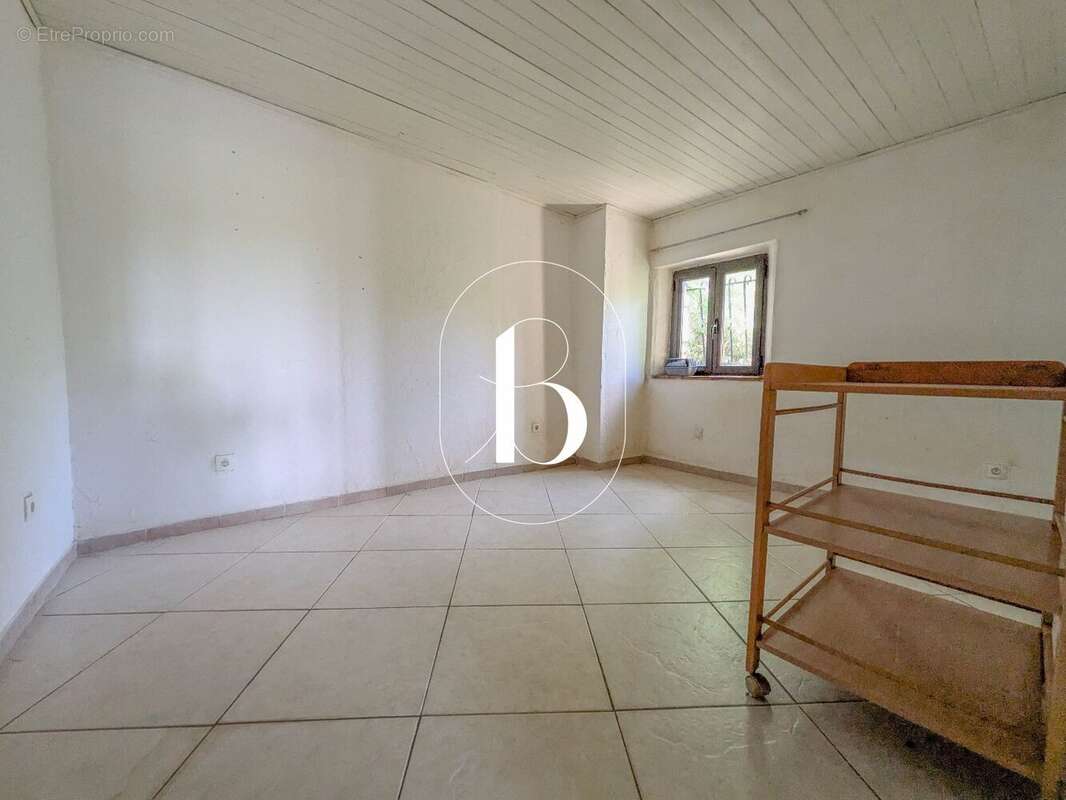 Maison 87 m² à Barjac  - photo 12