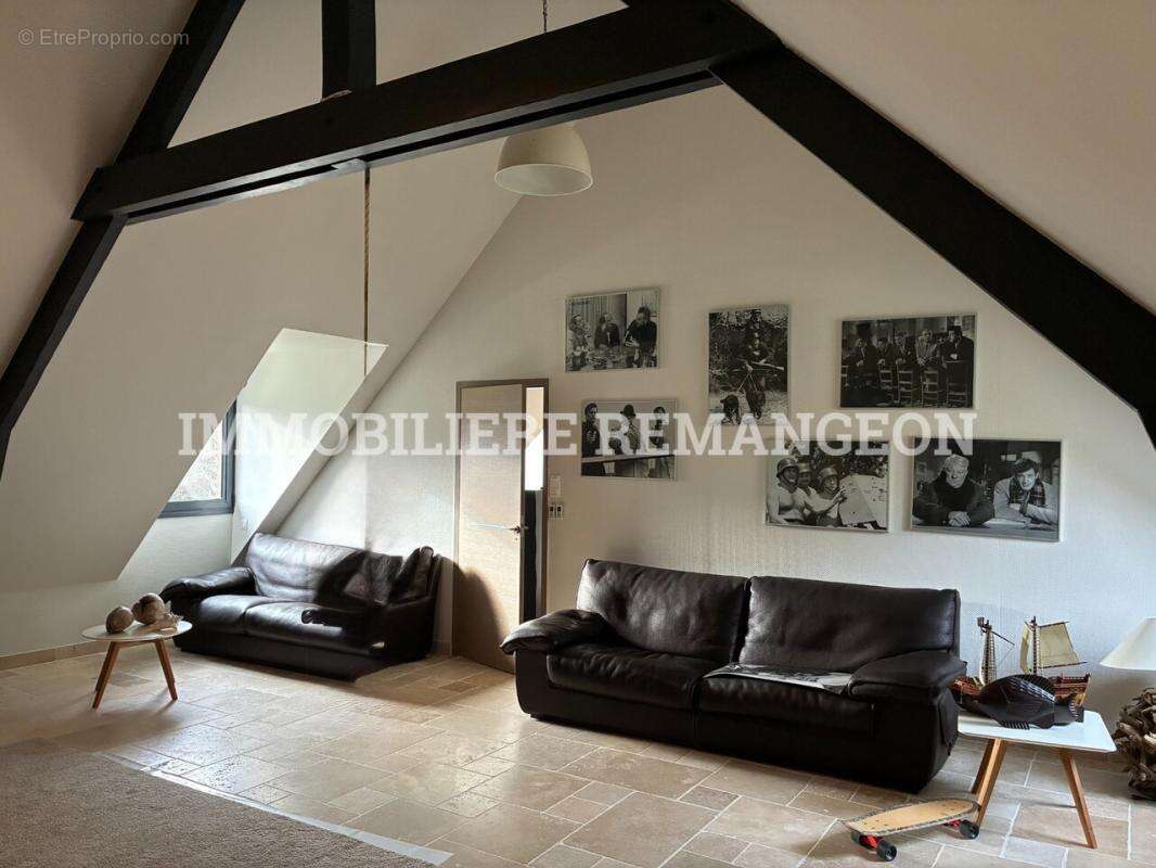 Maison à PIERREFITTE-SUR-SAULDRE