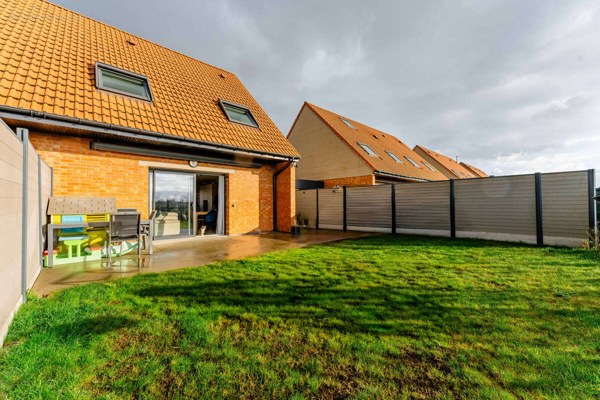 Maison à ANNOEULLIN