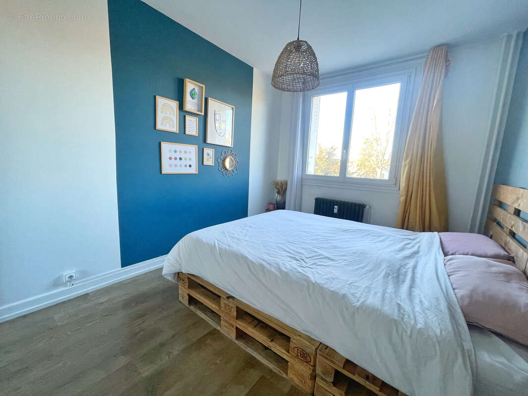 Appartement à SAINT-SYMPHORIEN-D'OZON