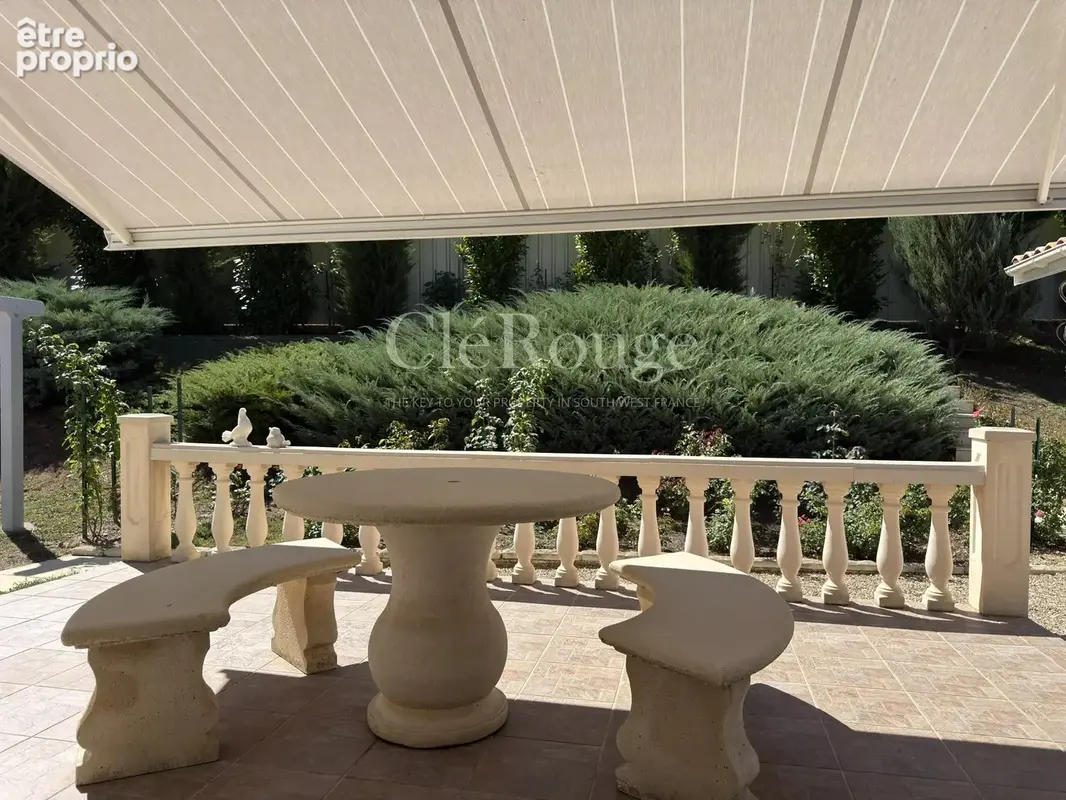 Proche de Pineuilh - Maison de plain pied avec magnifiaue jardin paysager - photo 3