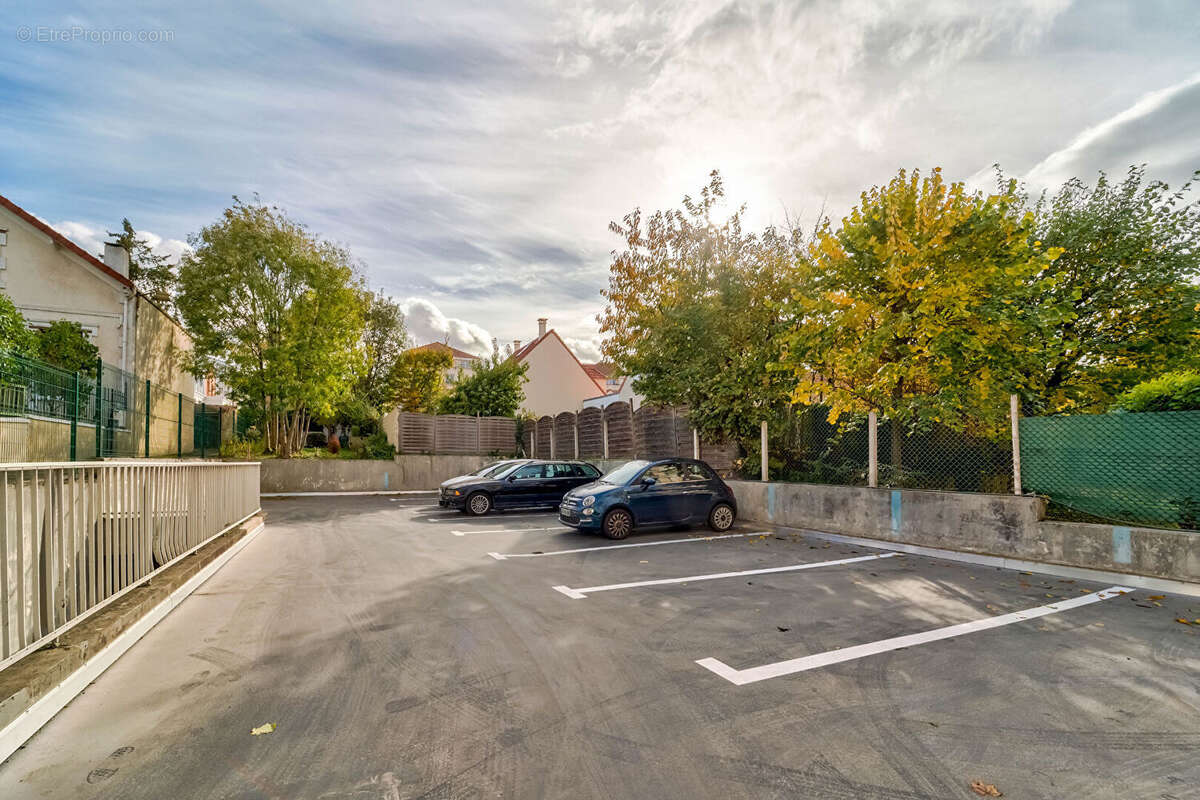 Appartement à COLOMBES