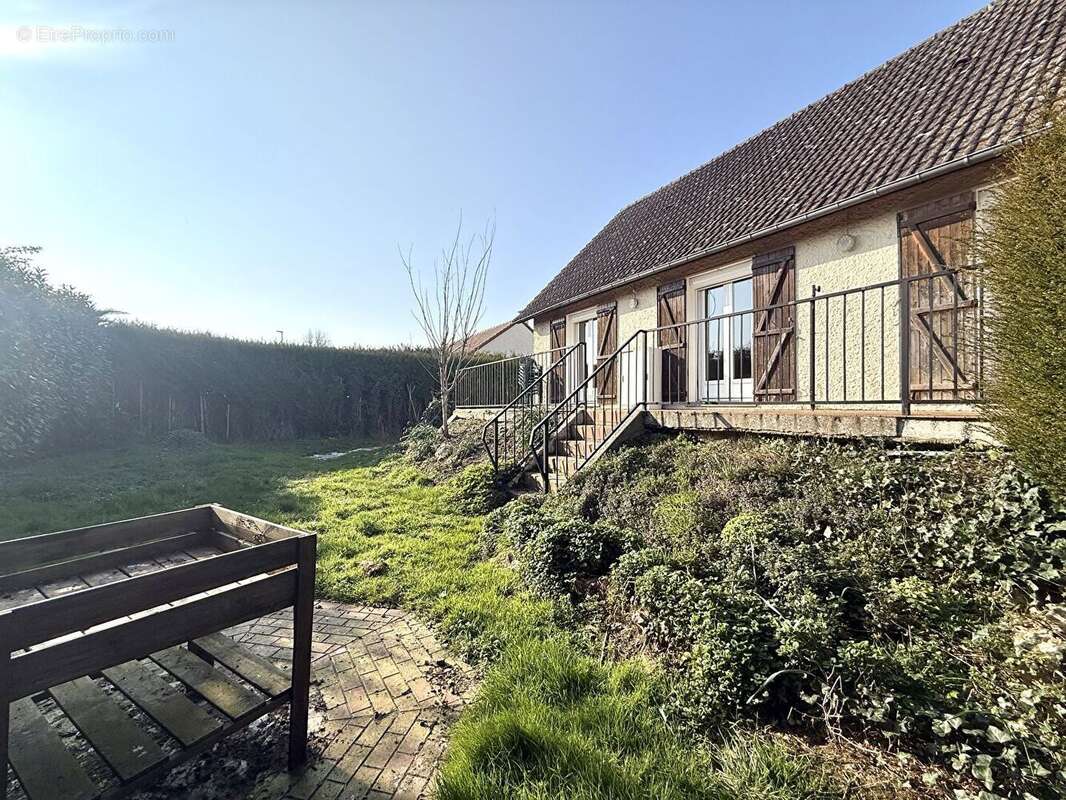 Maison à BEAUMONT-LE-ROGER