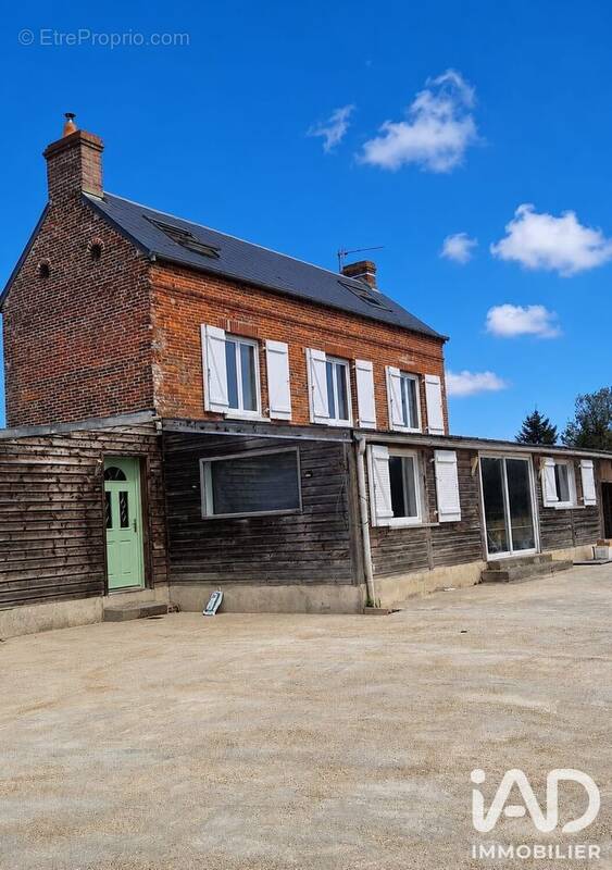 Photo 1 - Maison à LA VESPIERE
