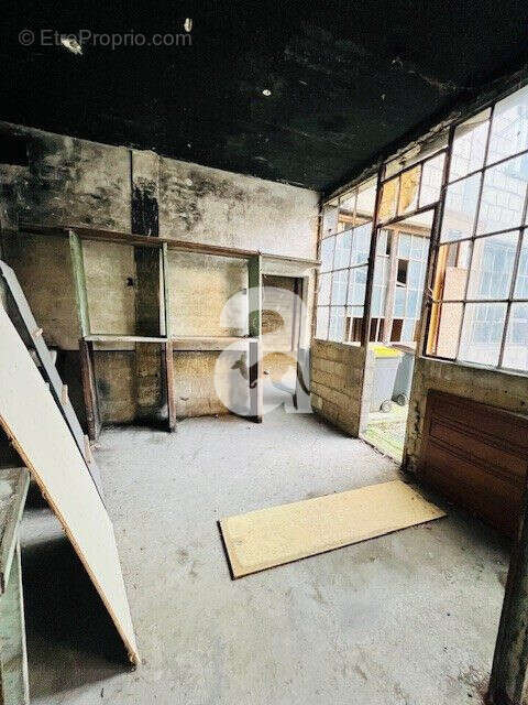 Commerce à SOISSONS