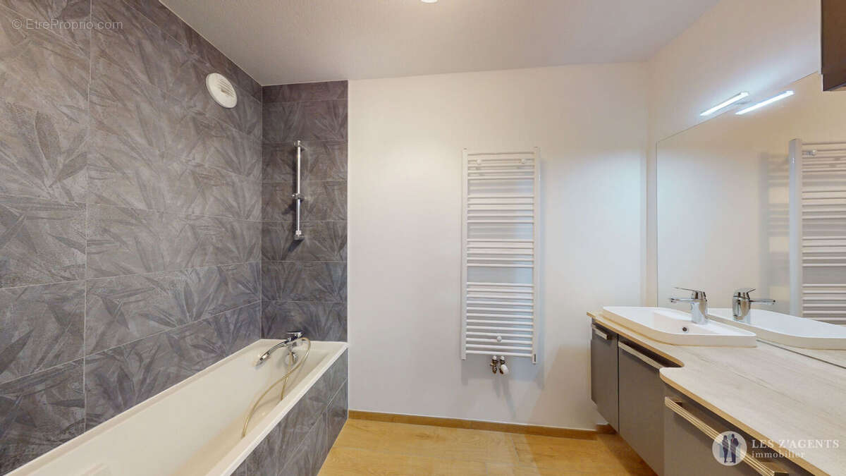 Appartement à ECHIROLLES