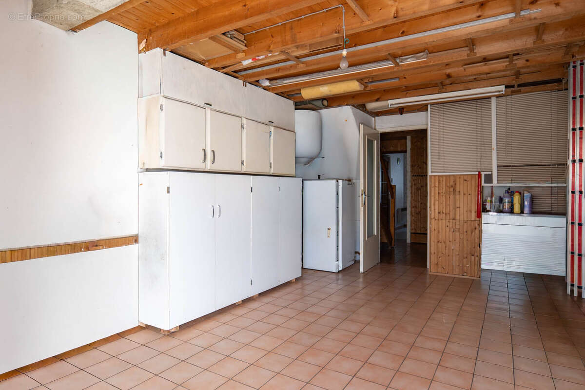 Maison à COMMEQUIERS