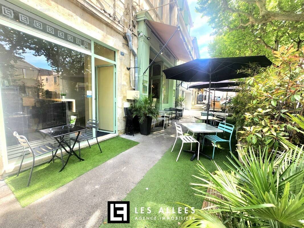 Commerce à SAINT-REMY-DE-PROVENCE