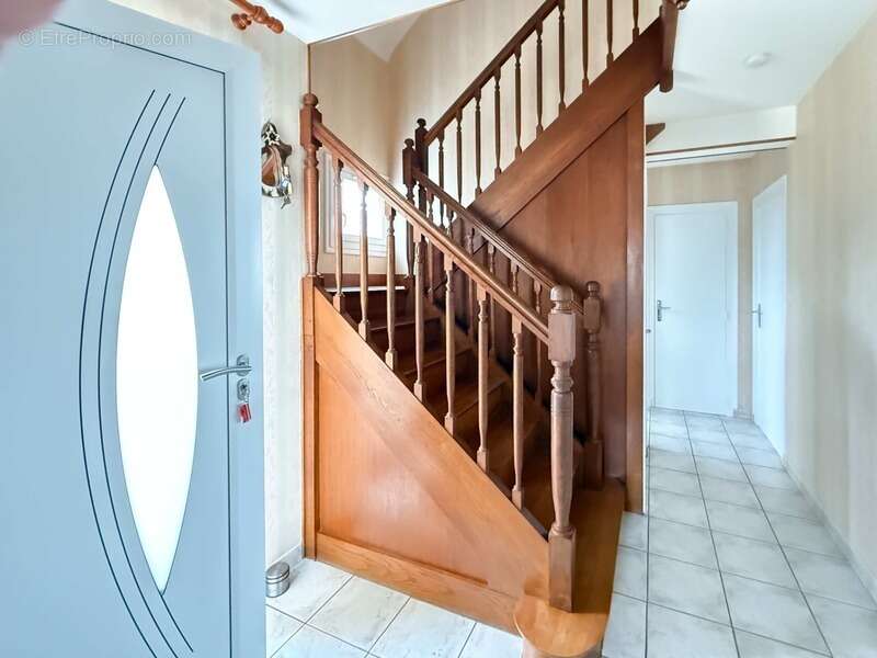 Maison à CHATELLERAULT